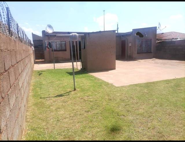 0 BEDROOM HOUSE FOR SALE IN TOKOZA